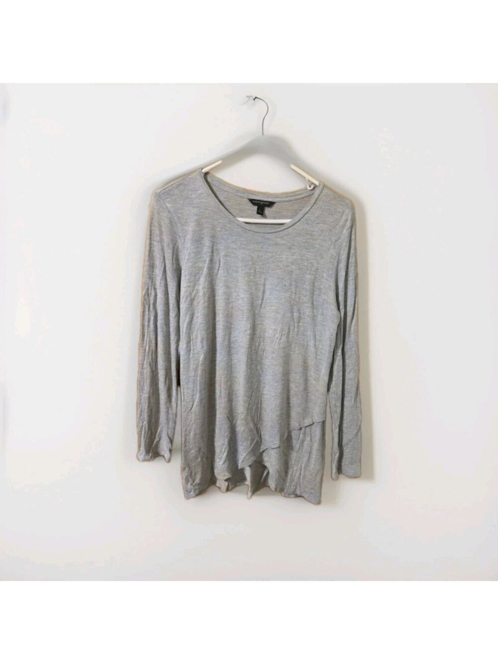 Banana Republic Nursing Top Large EUC Gray Scoop Neck Double Panel Crossover EUC